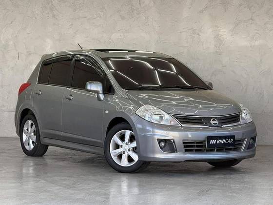 NISSAN TIIDA 1.8 SL 16V FLEX 4P MANUAL